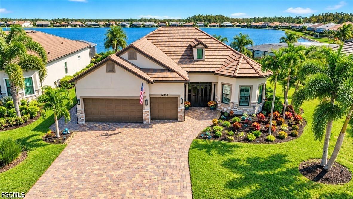 14325 Shores Ct., Estero, FL 33928