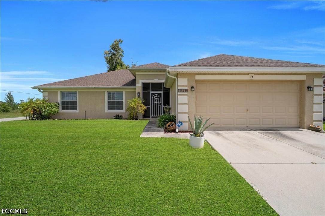 1211 NW 27th Pl., Cape Coral, FL 33993