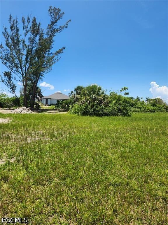 1116 NW 28th Ave., Cape Coral, FL 33993