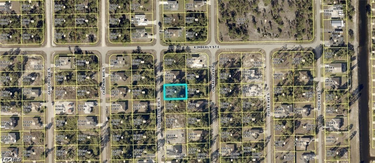 731 Fullerton Ave., Lehigh Acres, FL 33974