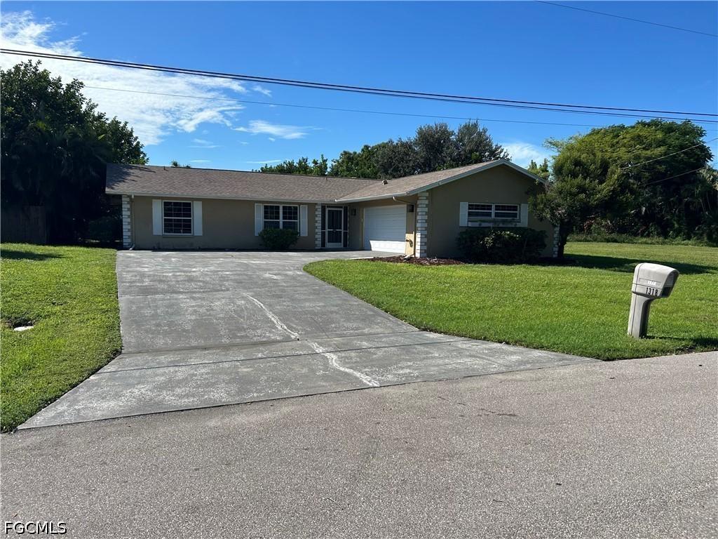 1318 SE 12th St., Cape Coral, FL 33990