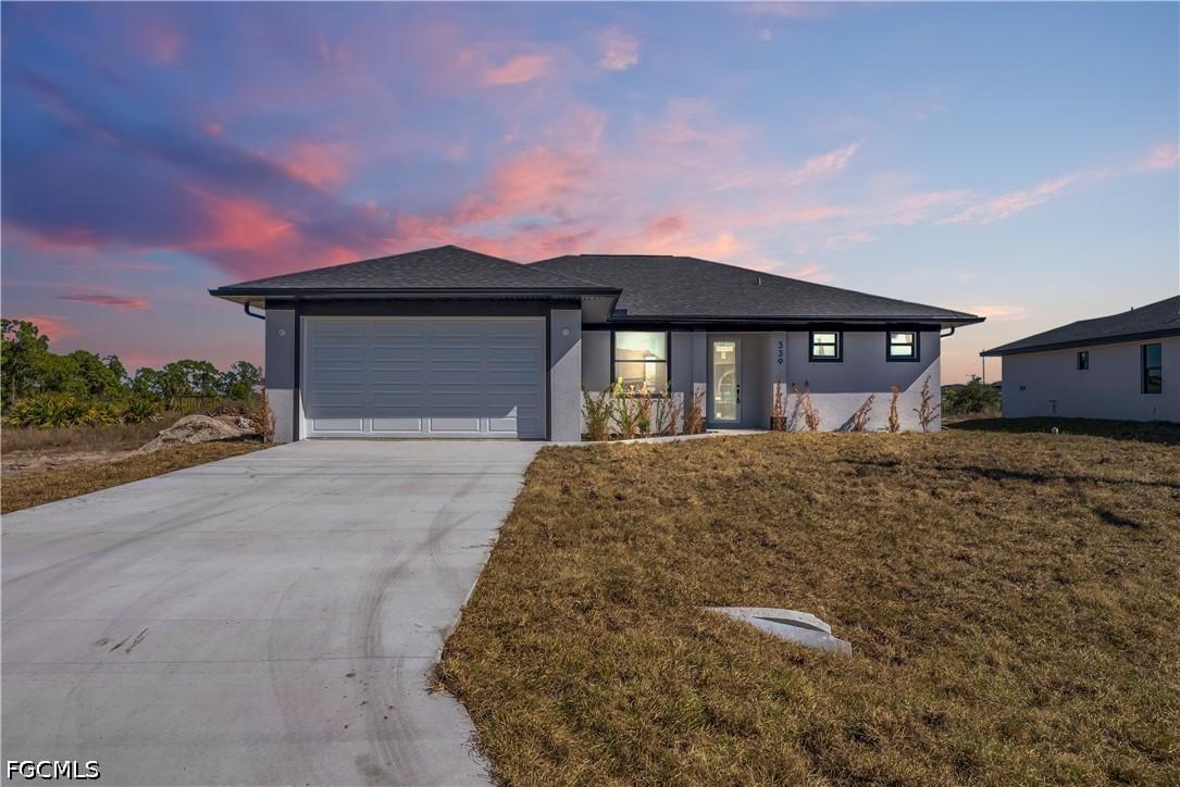 6002 Sara Ave., Lehigh Acres, FL 33971