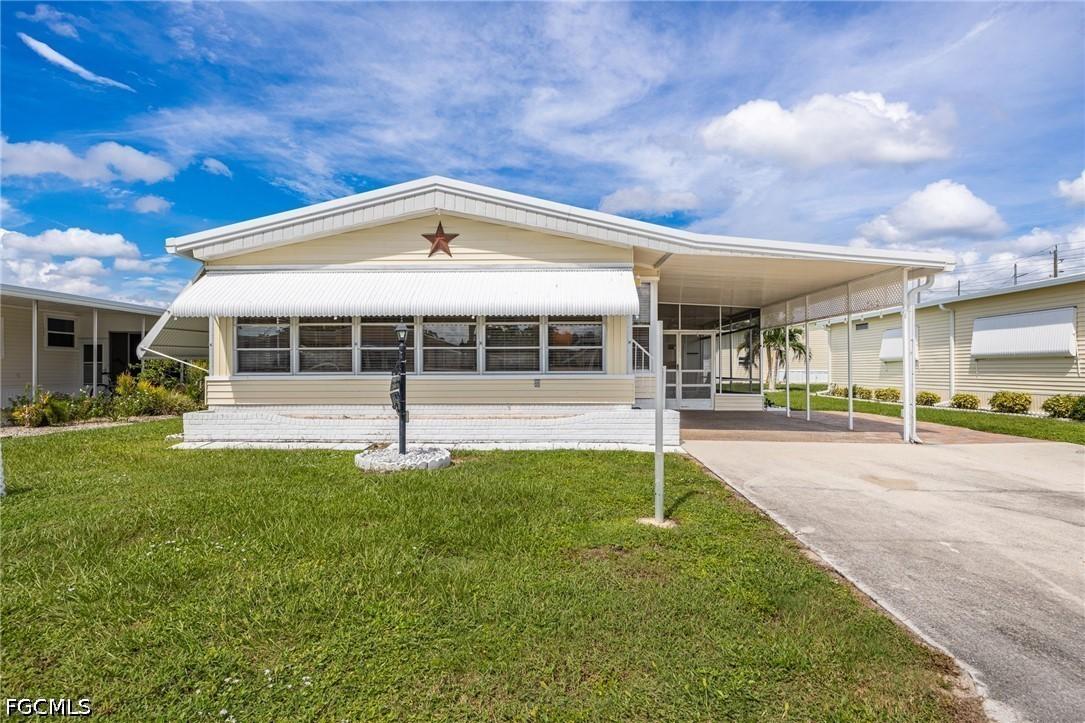 11931 Yellowstone Dr., Bonita Springs, FL 34135