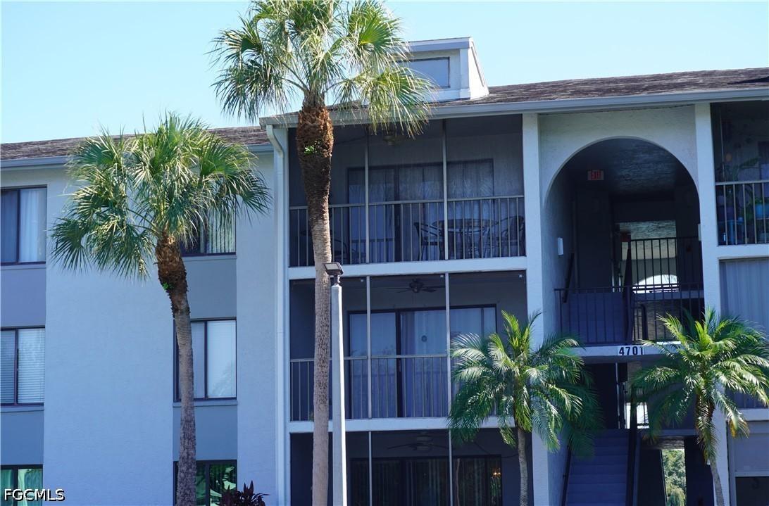 4701 Lakeside Club Blvd. #19, Fort Myers, FL 33905