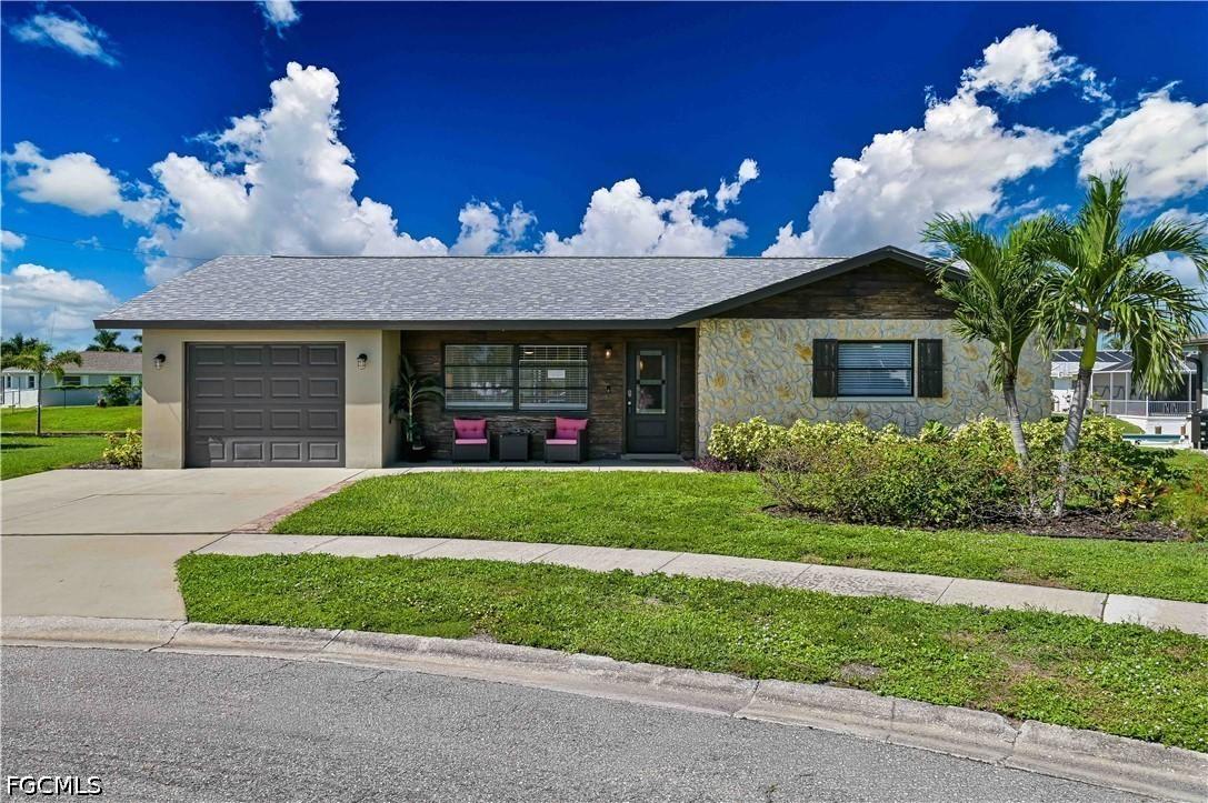 4547 W Coral Cir., North Fort Myers, FL 33903