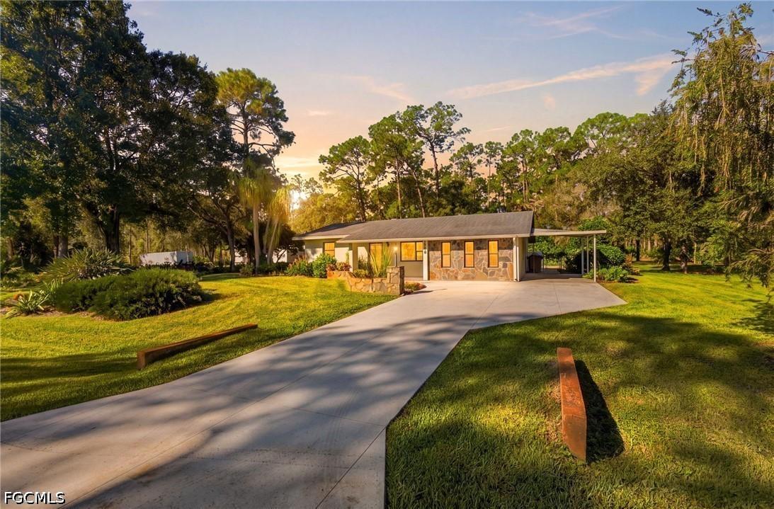 1319 Broadway Ave., Lehigh Acres, FL 33972