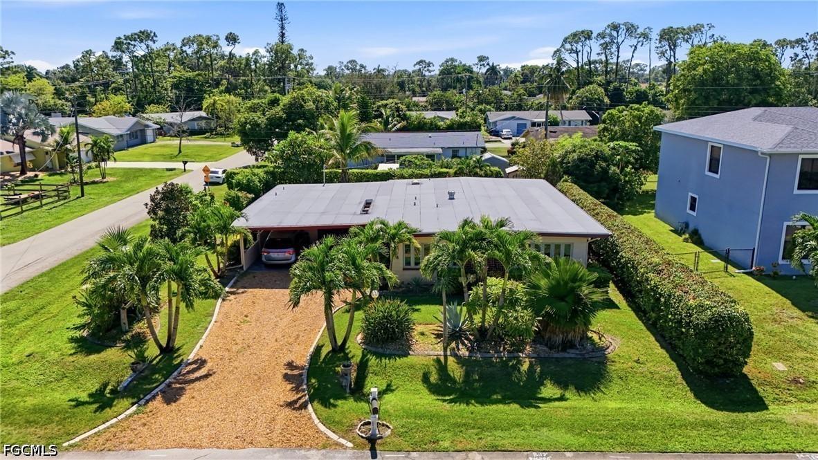 2366 Burton Ave., Fort Myers, FL 33907