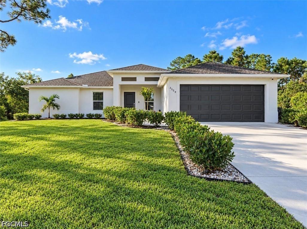2509 16th St., Lehigh Acres, FL 33971