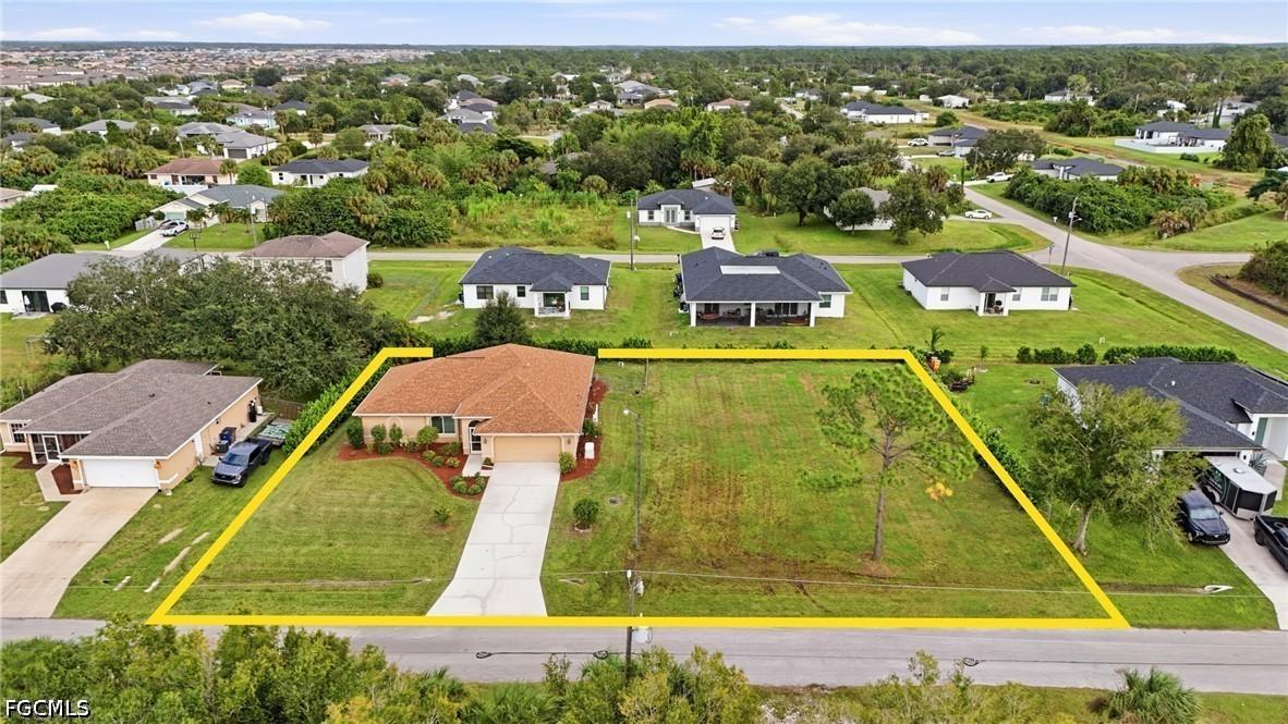 6138 Laurelwood Dr., Fort Myers, FL 33905