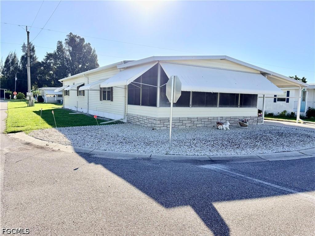 2766 Teakwood Blvd., North Fort Myers, FL 33917