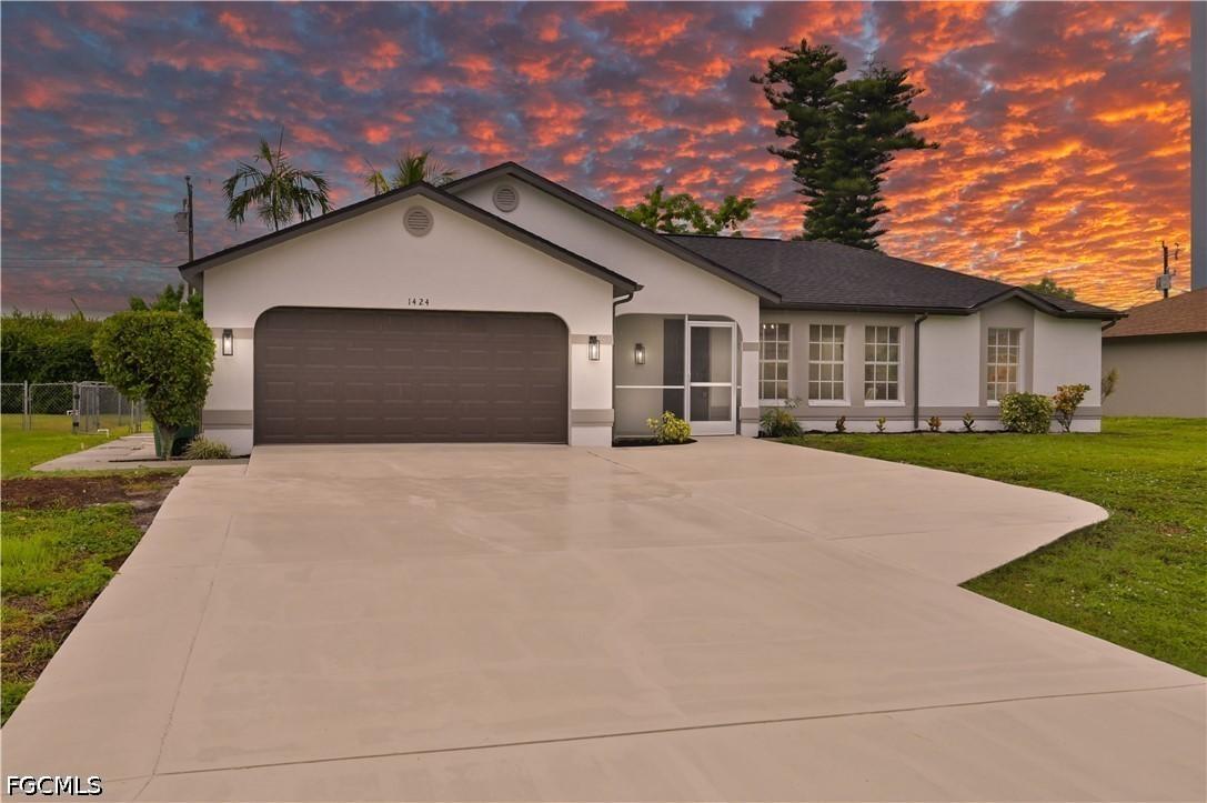 1424 SW 28th Ter., Cape Coral, FL 33914