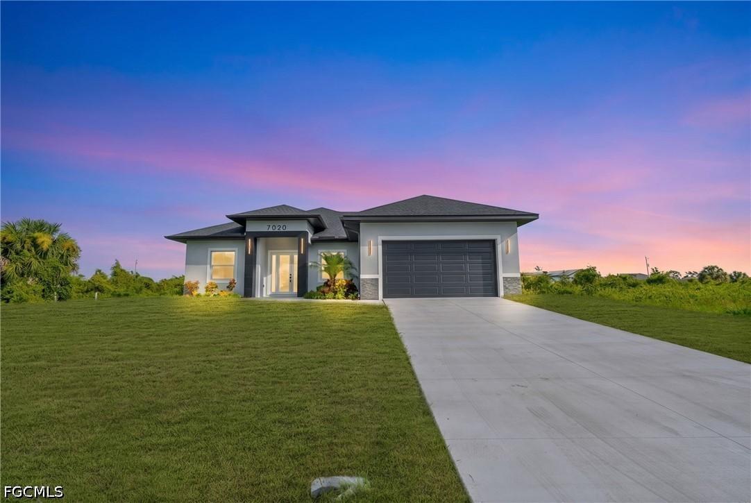 7020 Burma Cir., Labelle, FL 33935