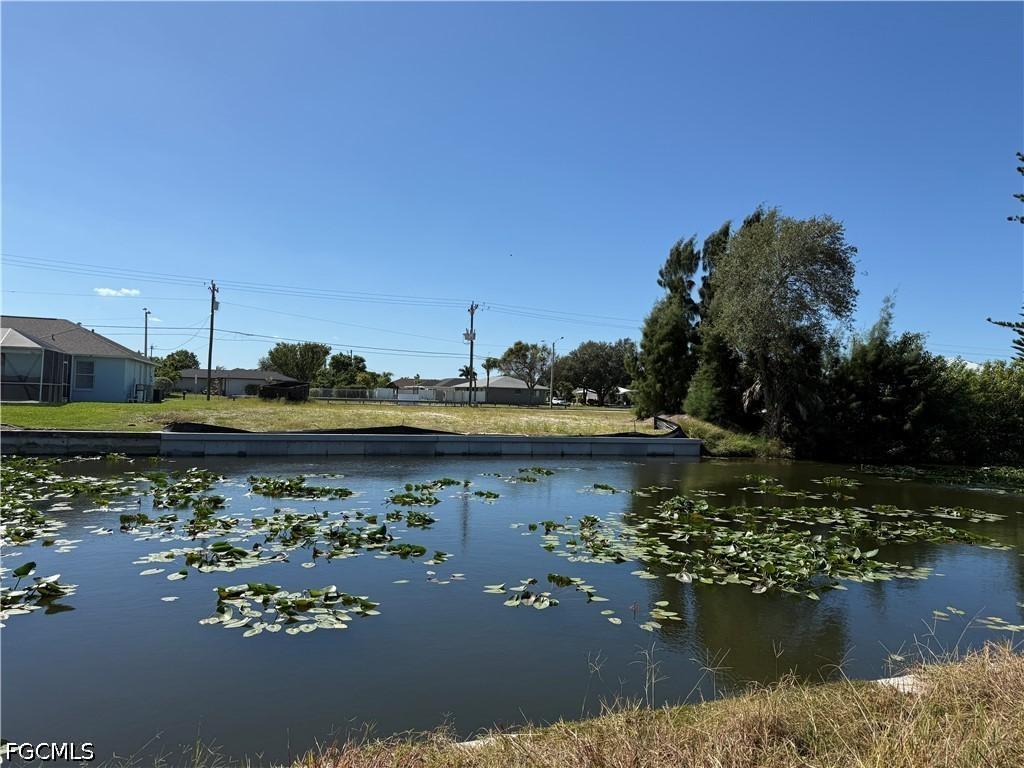 118 SW 31st Ter., Cape Coral, FL 33914
