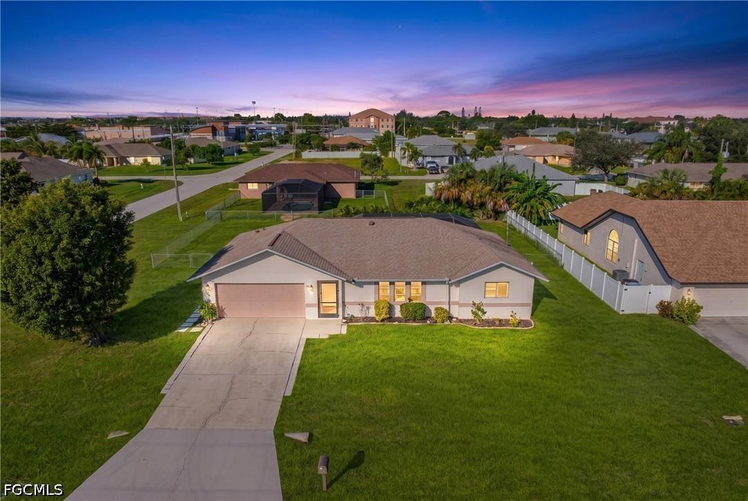 326 NE 17th Pl., Cape Coral, FL 33909