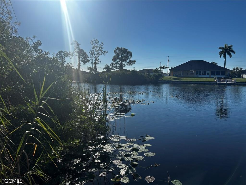 1116 NE 44th Ln., Cape Coral, FL 33909