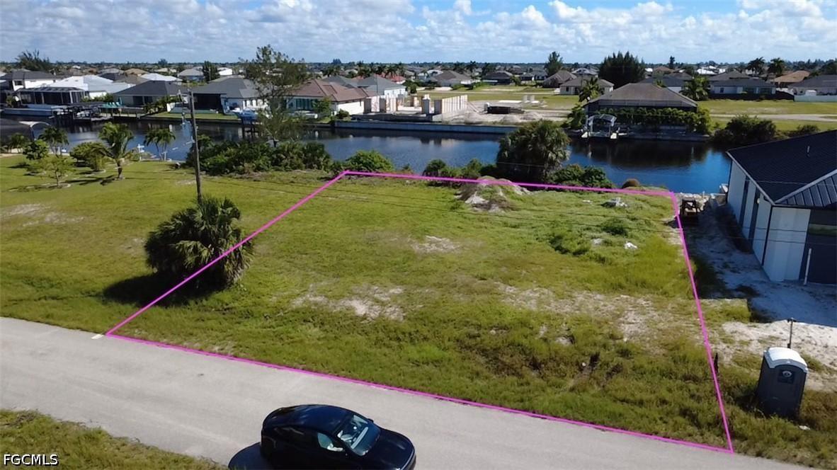 1425 NW 41st Pl., Cape Coral, FL 33993