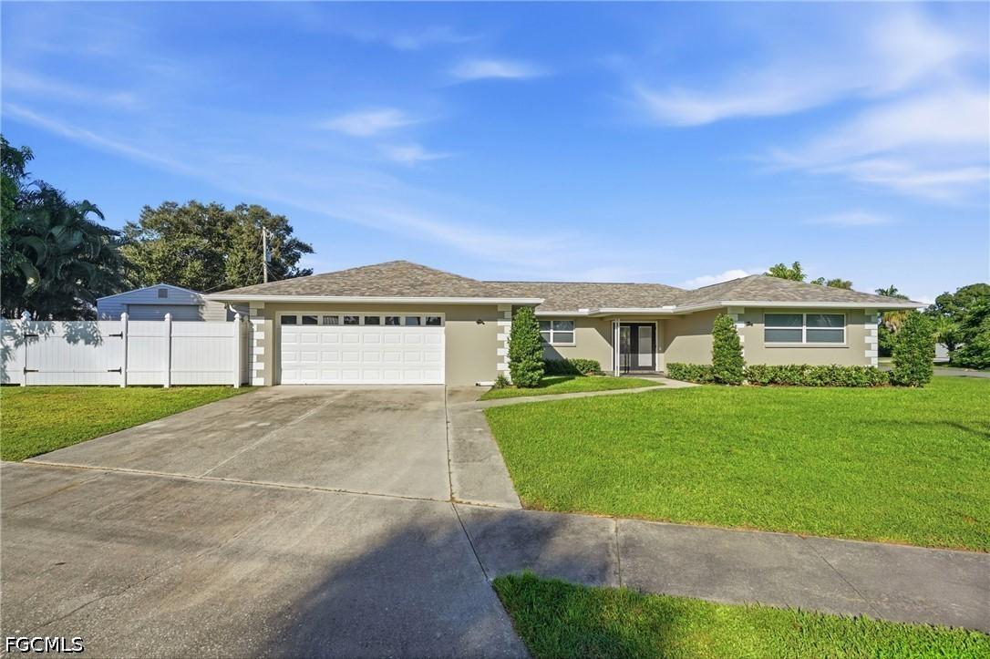 5654 Natoma Dr., Fort Myers, FL 33919