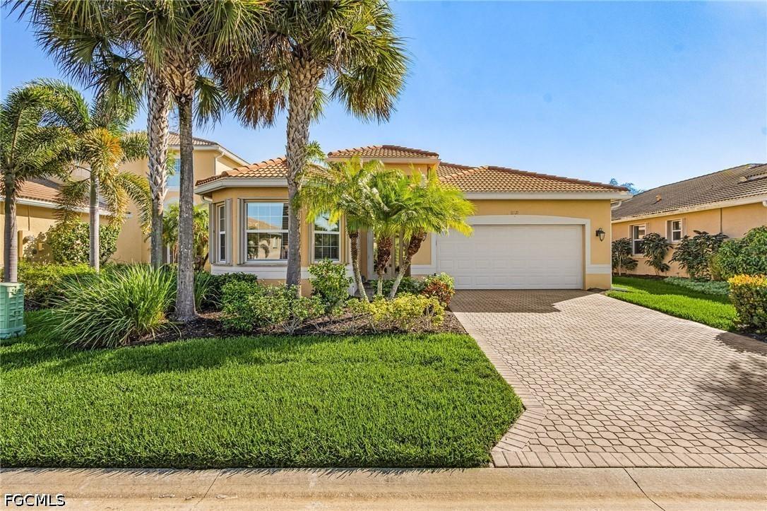 11221 Sparkleberry Dr., Fort Myers, FL 33913