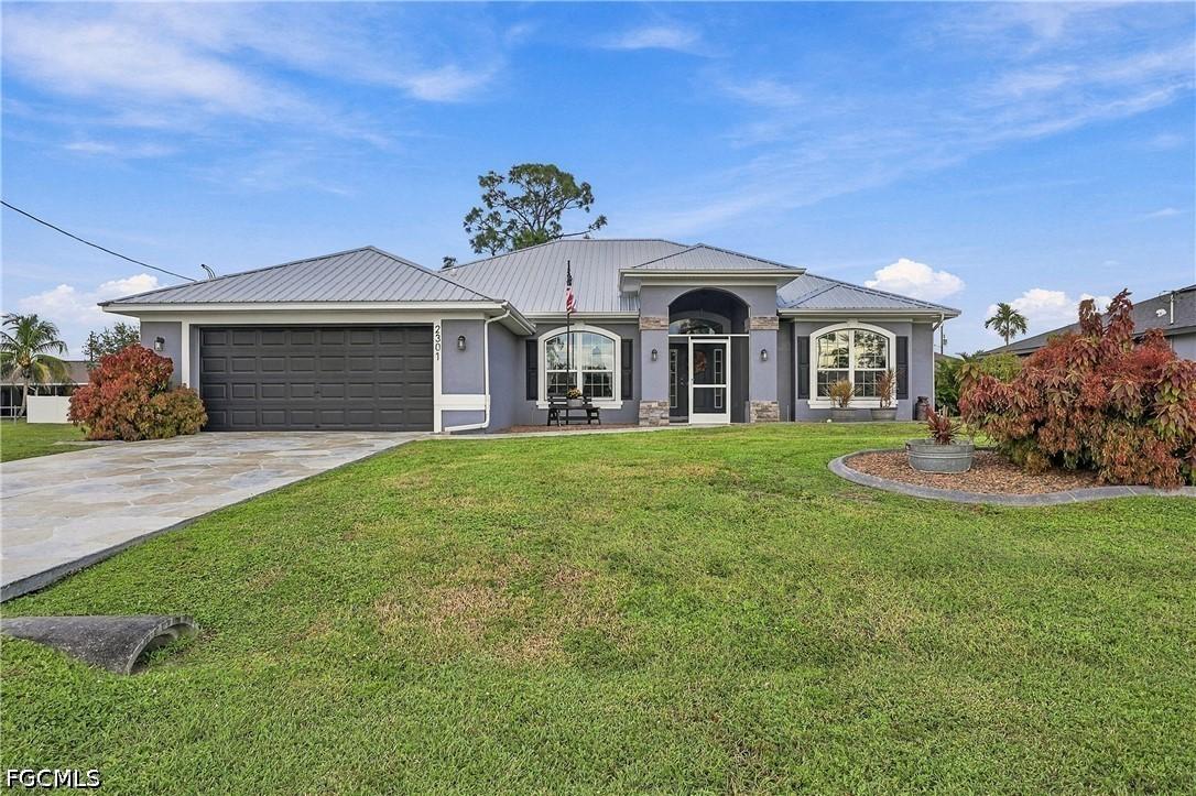 2301 NE 33rd Ln., Cape Coral, FL 33909