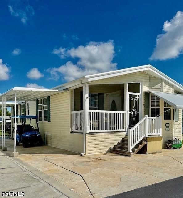 11082 Sunburst Ln., Fort Myers, FL 33908