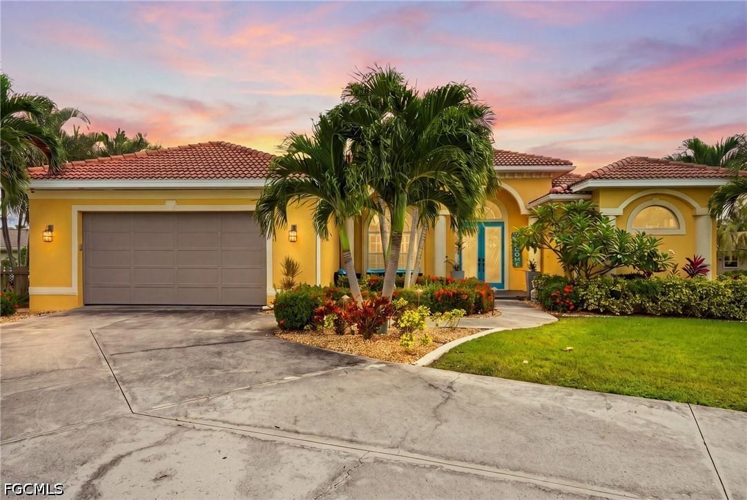 1804 Palaco Grande Pkwy., Cape Coral, FL 33904