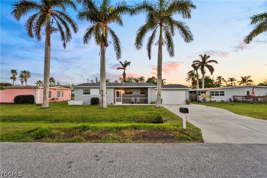 9893 Birr St., Fort Myers, FL 33919
