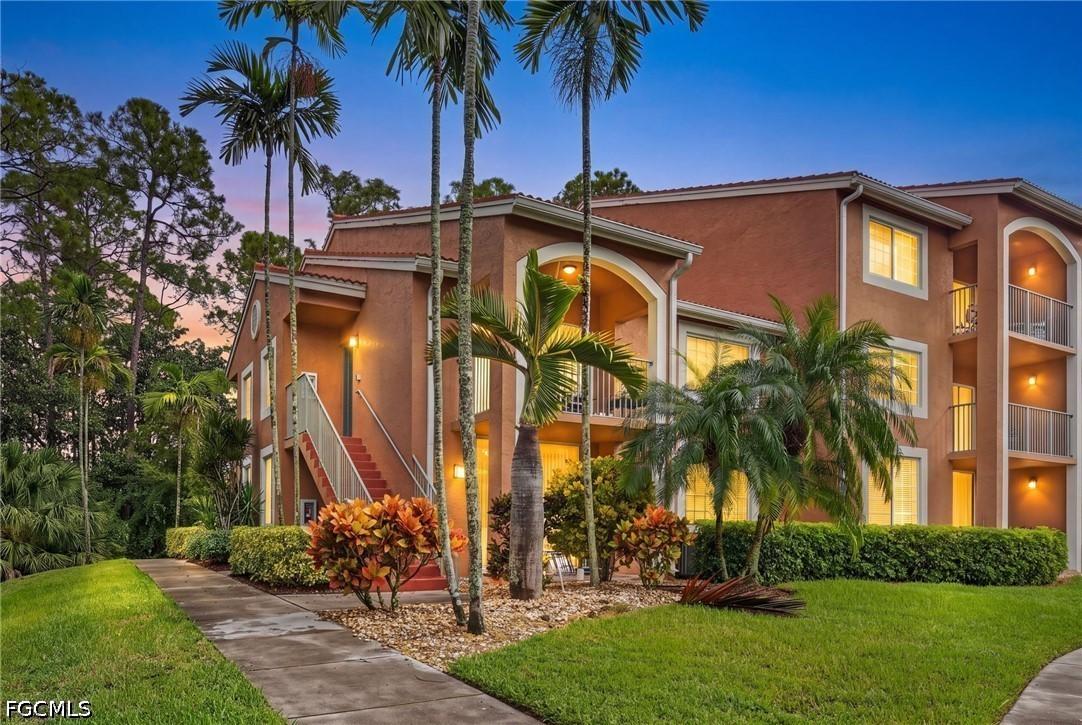 1240 Wildwood Lakes Blvd. #101, Naples, FL 34104