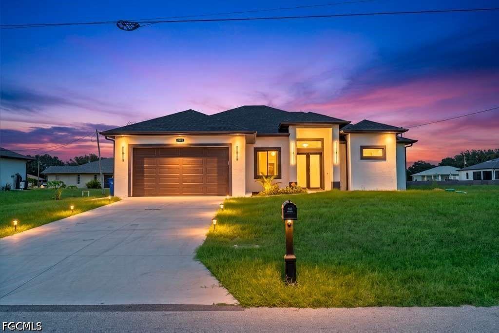 2903 E 17th St., Lehigh Acres, FL 33972