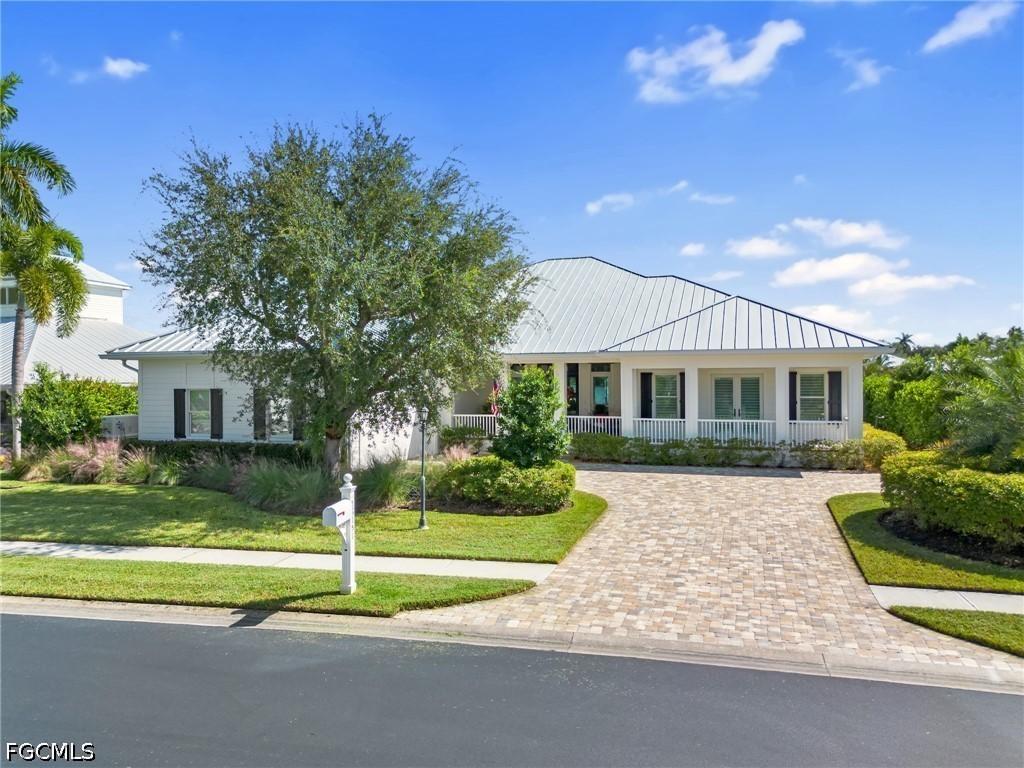 16151 Bentwood Palms Dr., Fort Myers, FL 33908