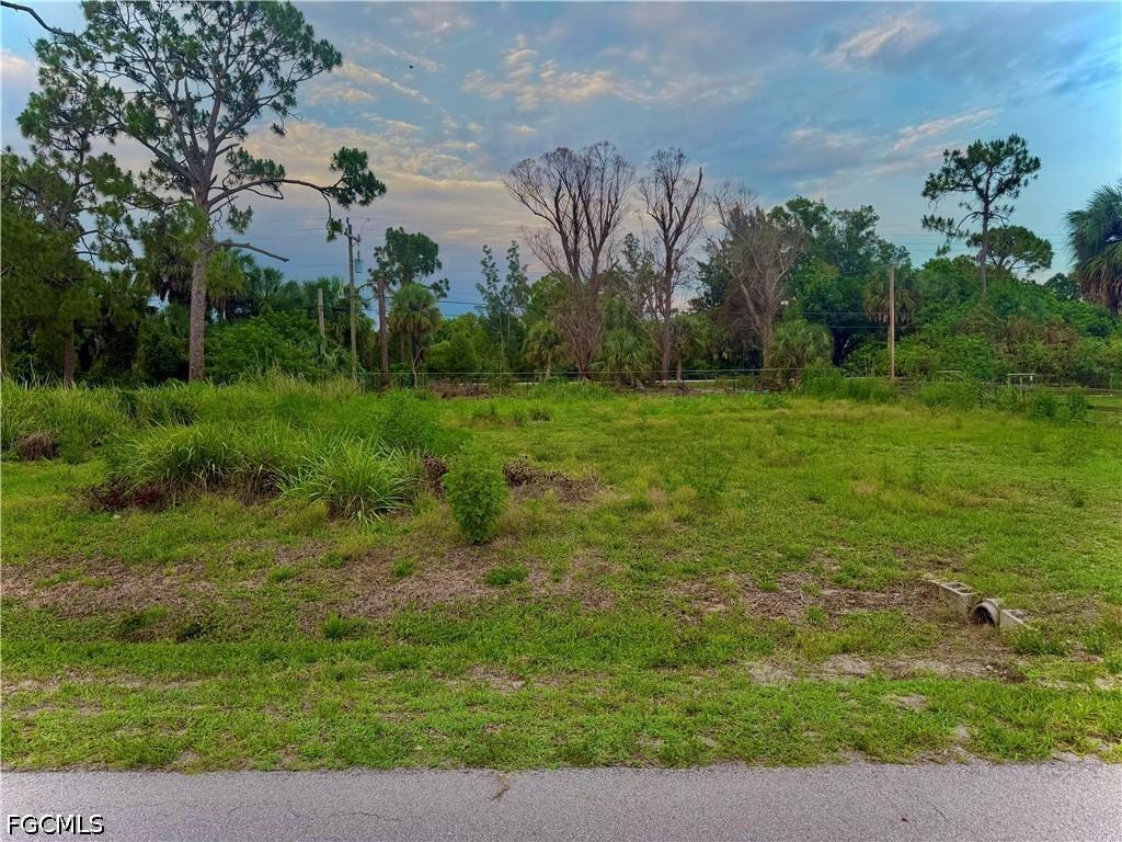 8259 Marx Dr., North Fort Myers, FL 33917