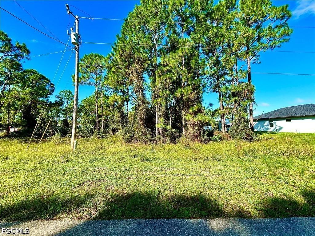 812 Downer Ave., Lehigh Acres, FL 33974
