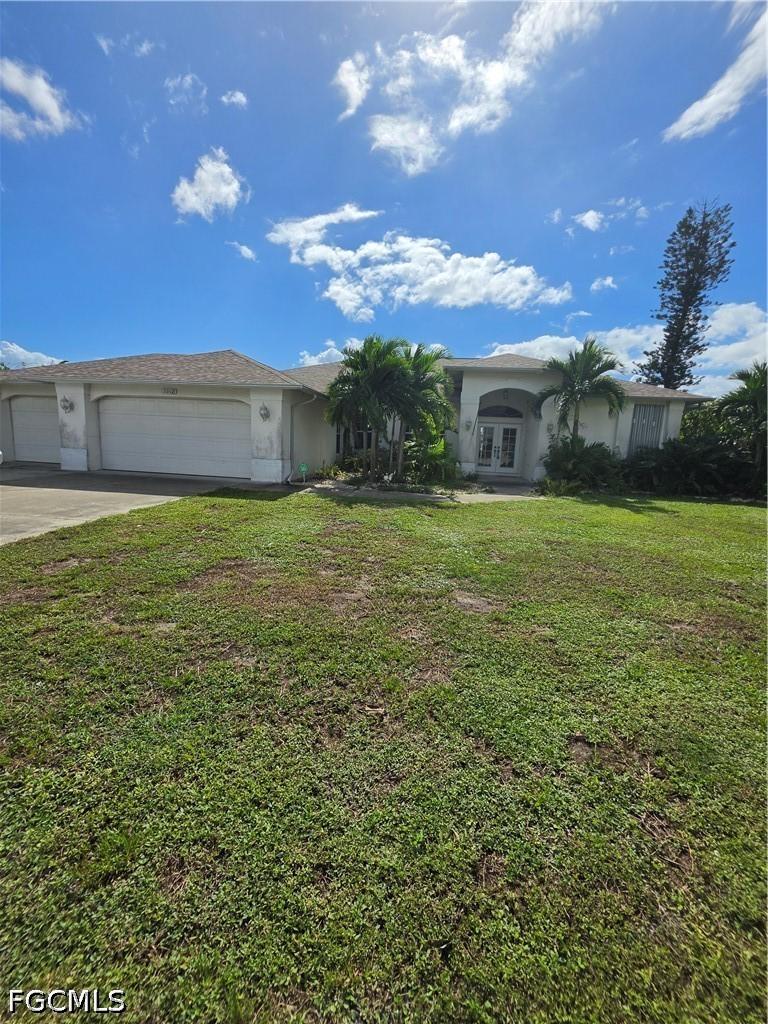 3812 Country Club Blvd., Cape Coral, FL 33904