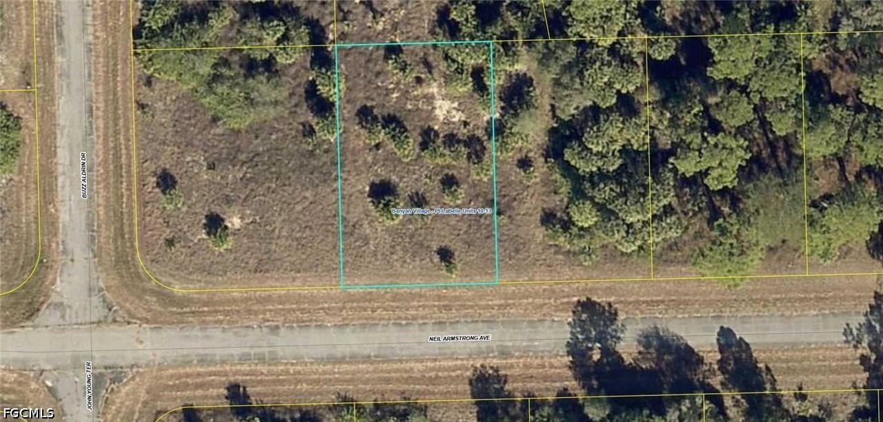 222 Neil Armstrong Ave., Labelle, FL 33935