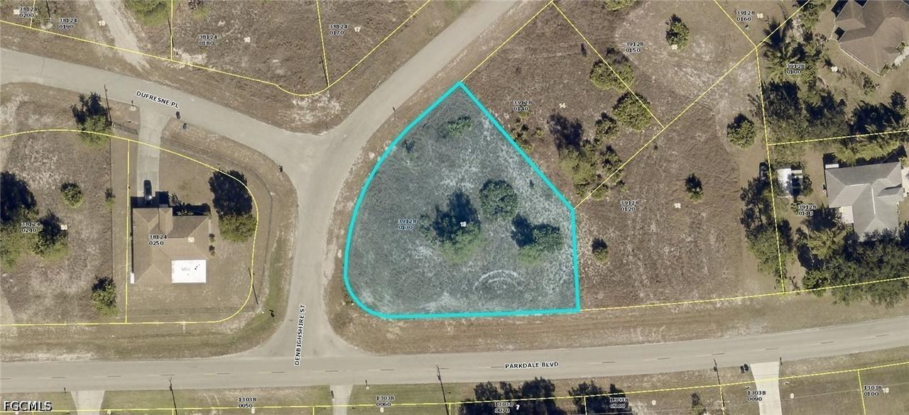 515 Parkdale Blvd., Lehigh Acres, FL 33974