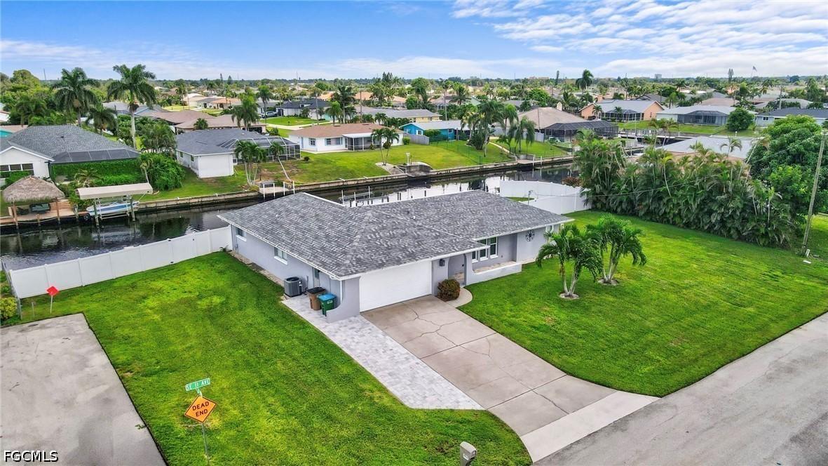 3037 SE 11th Ave., Cape Coral, FL 33904