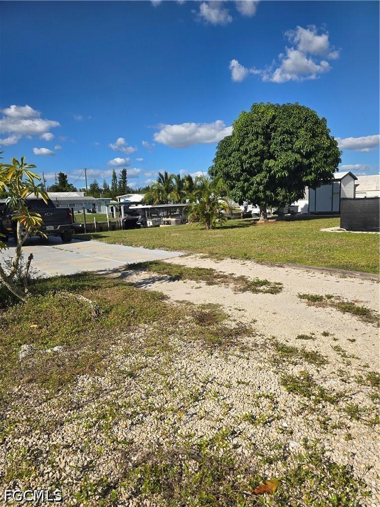 4920 Flamingo Dr., St James City, FL 33956