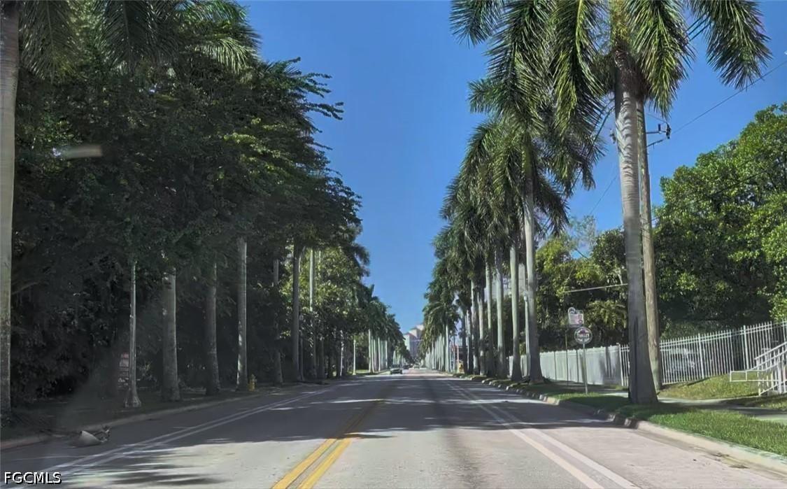 2716 1st St., Fort Myers, FL 33916