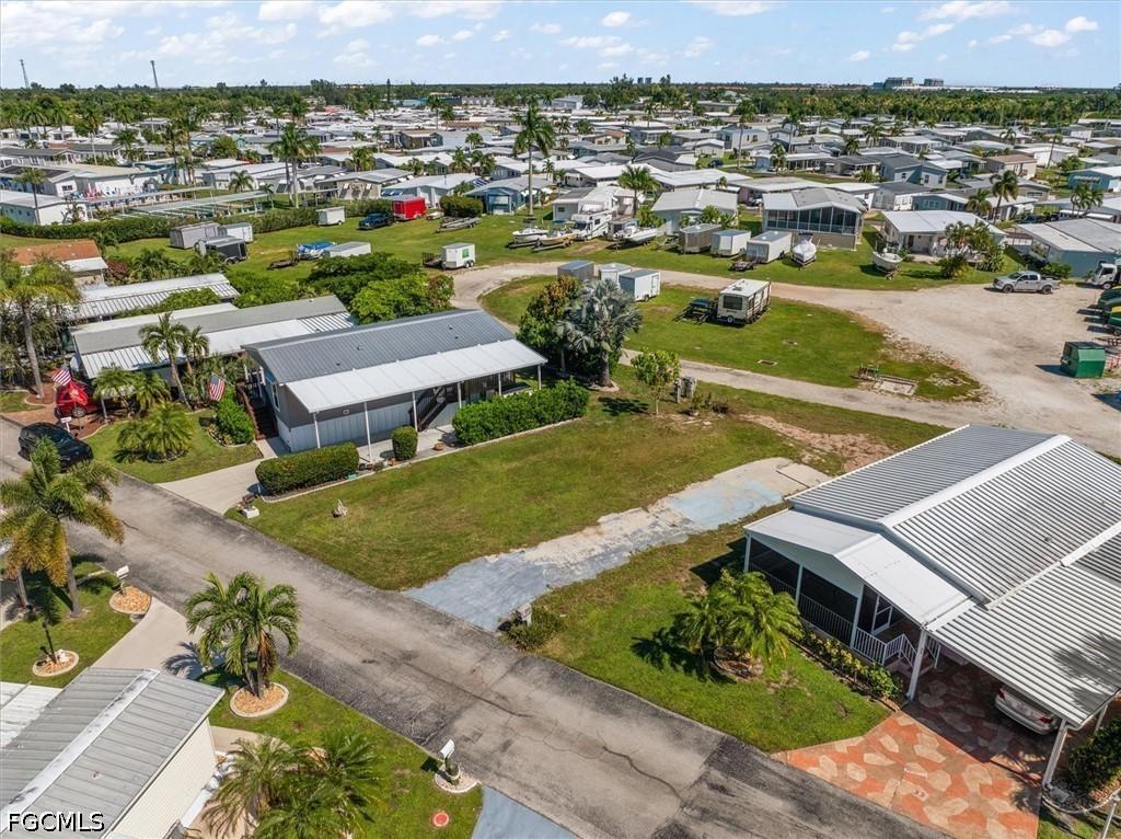 32 Ronald Dr., Fort Myers, FL 33908