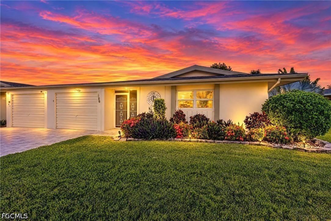 5560 Westwind Ln., Fort Myers, FL 33919