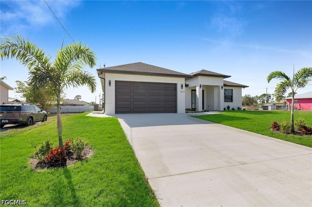 3915 13th St., Lehigh Acres, FL 33976