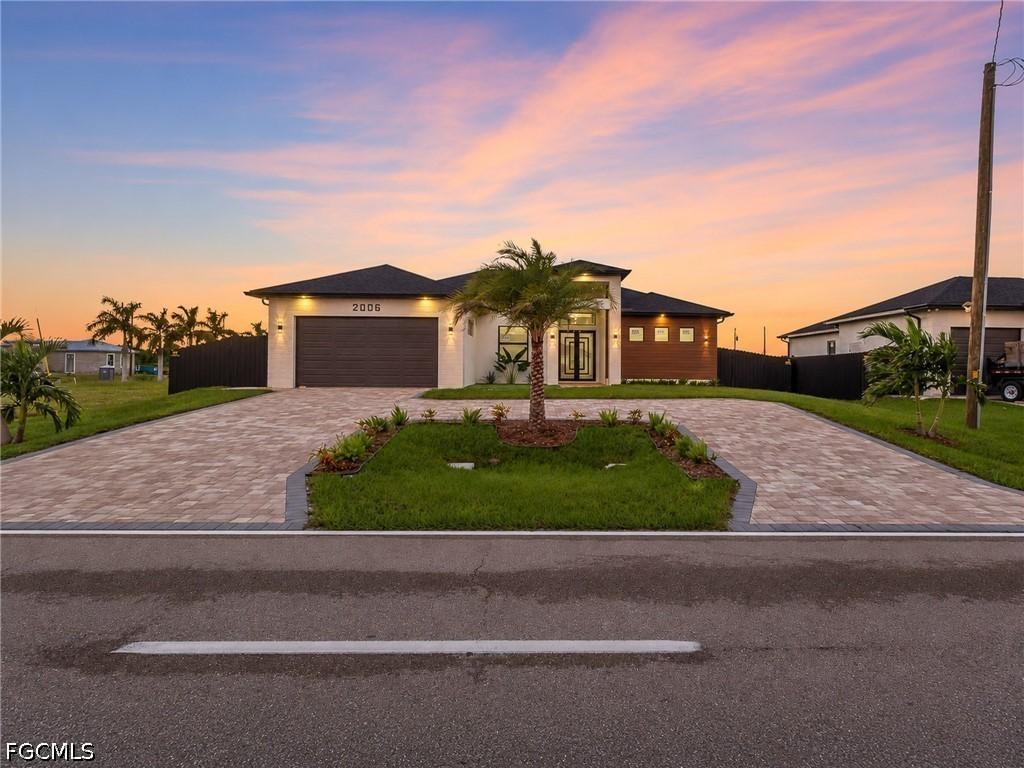 2006 Nelson Rd., Cape Coral, FL 33993