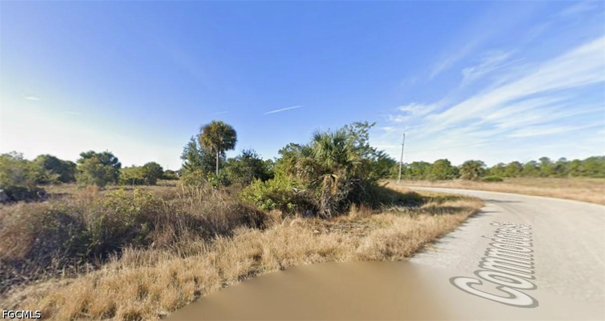 934 Commodore St., Lehigh Acres, FL 33974