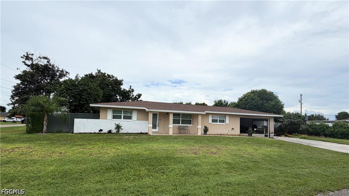 1004 E Jersey Rd., Lehigh Acres, FL 33936