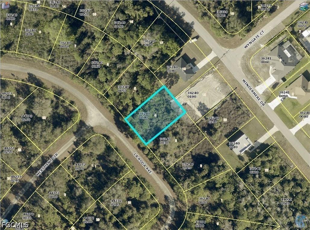 1882 La Roda Ave., Lehigh Acres, FL 33972
