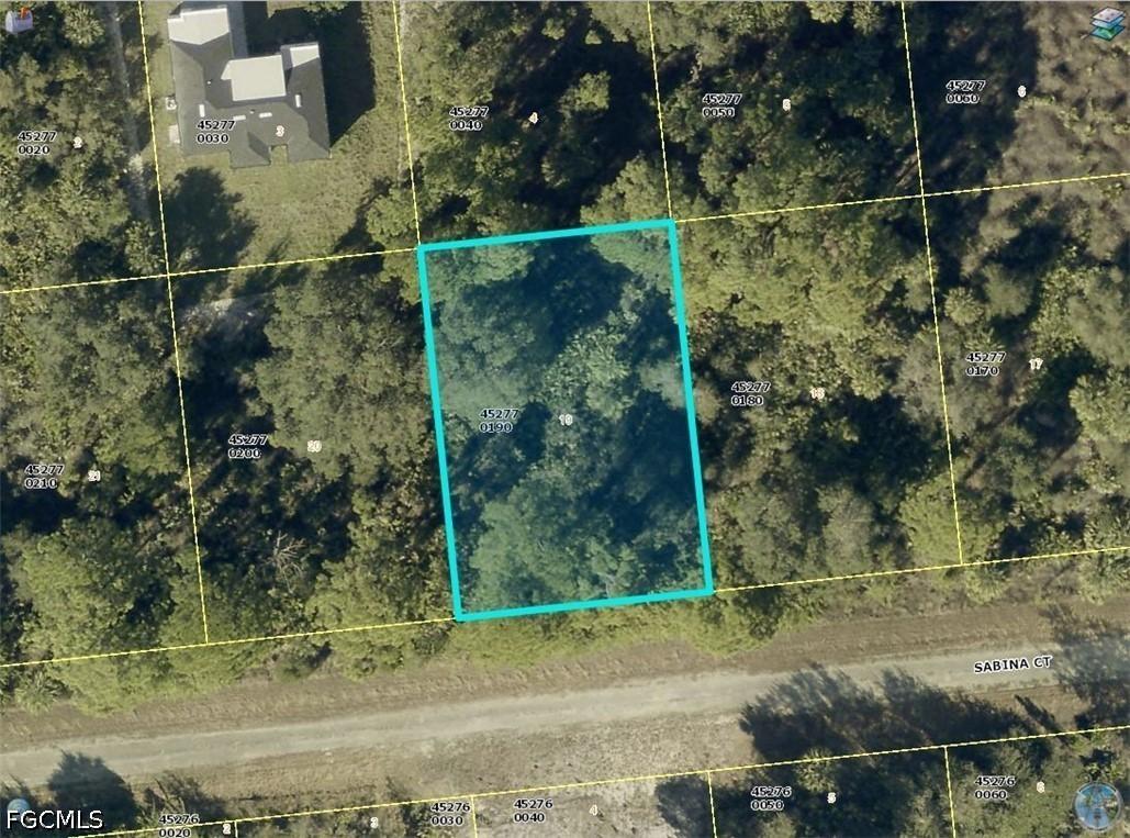 666 Sabina Ct., Lehigh Acres, FL 33972