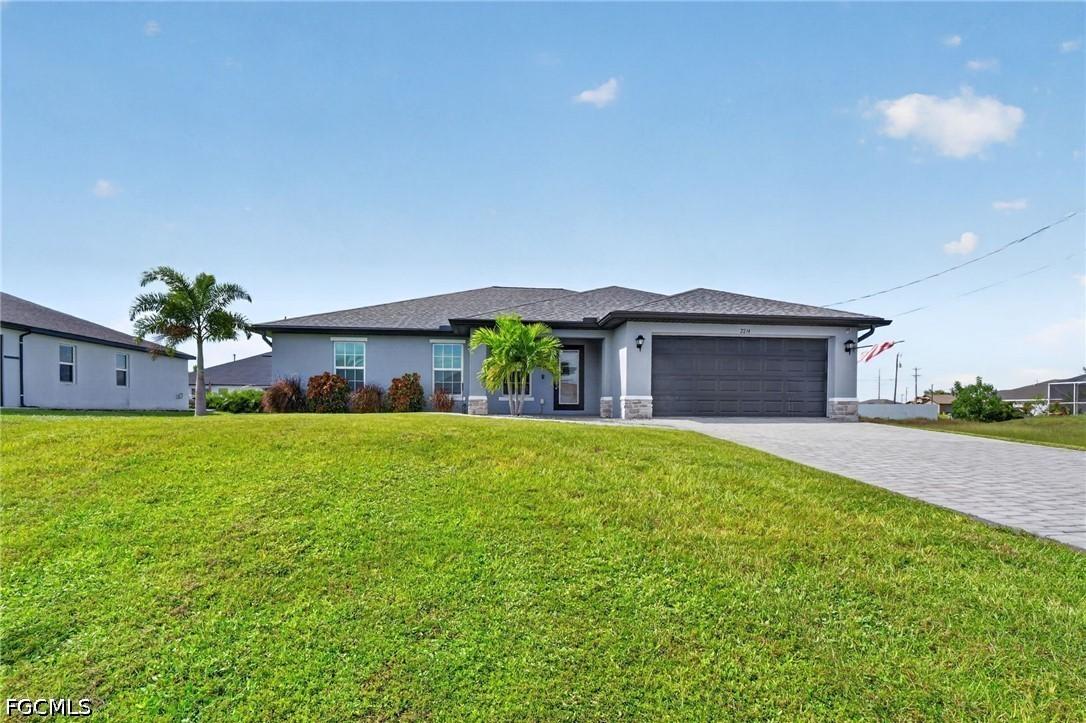 2214 NW 21st Ave., Cape Coral, FL 33993