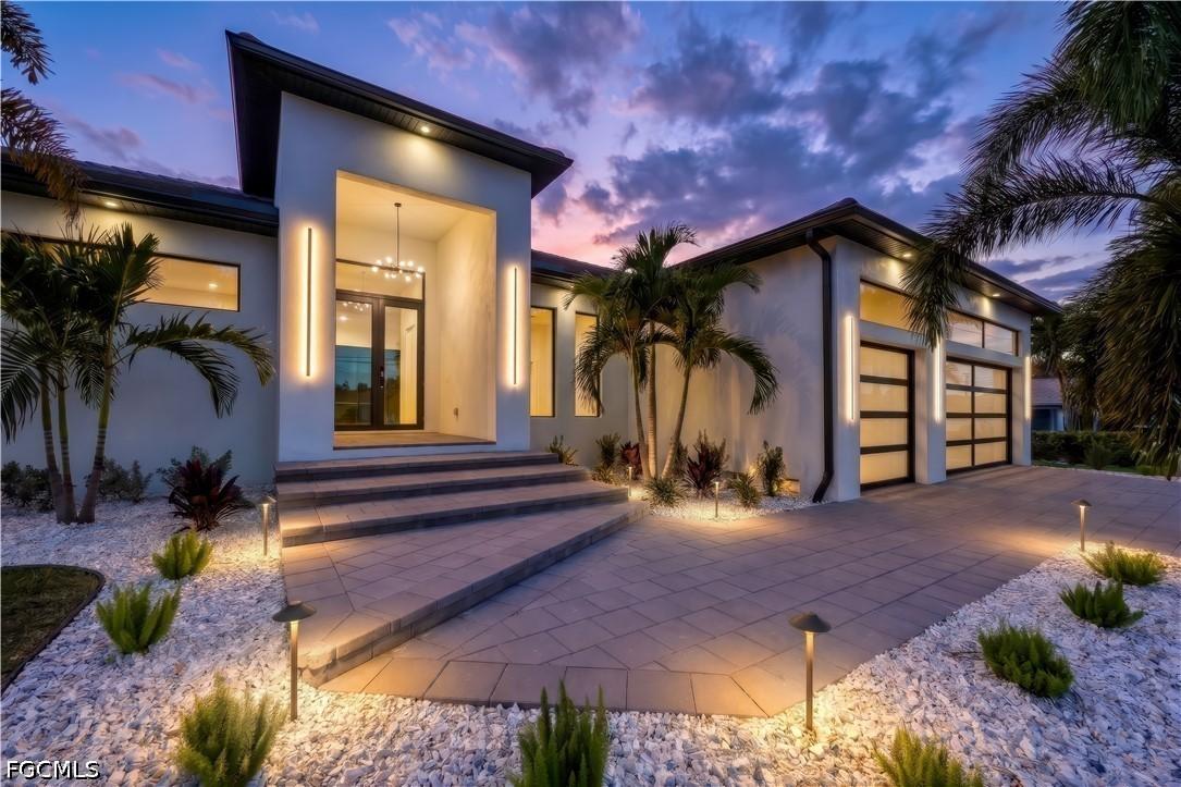 5230 Tamiami Ct., Cape Coral, FL 33904