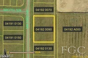 717 NW 33rd Ave., Cape Coral, FL 33993