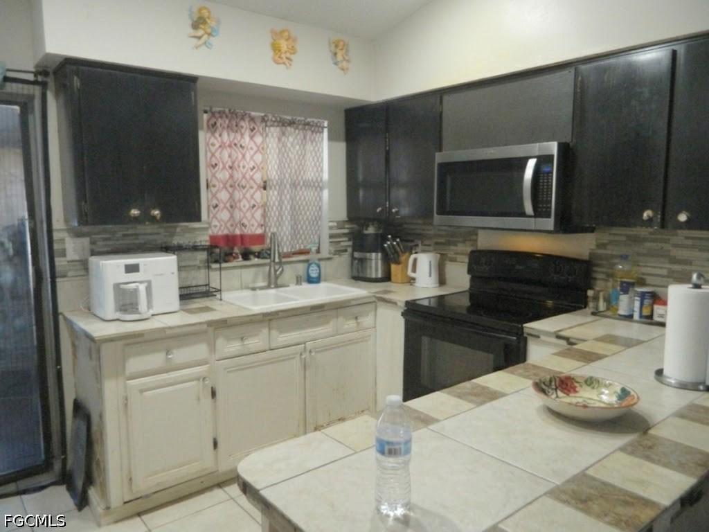 7513 Morgan Rd., Fort Myers, FL 33967