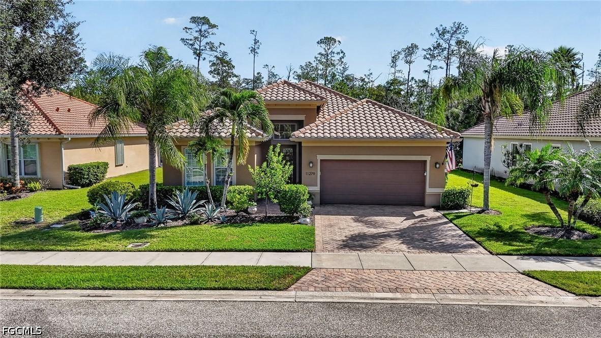 11279 Lithgow Ln., Fort Myers, FL 33913